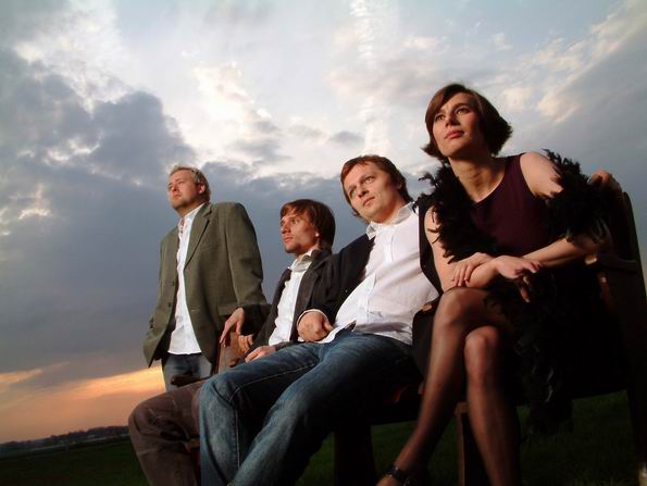 Žena za mikrofonem Tour